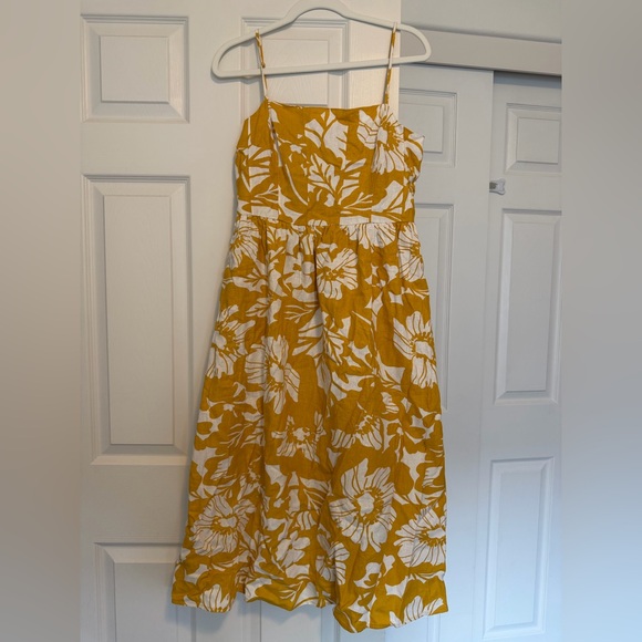 Banana Republic Factory Dresses & Skirts - Vibrant Floral Linen-Blend Midi Dress